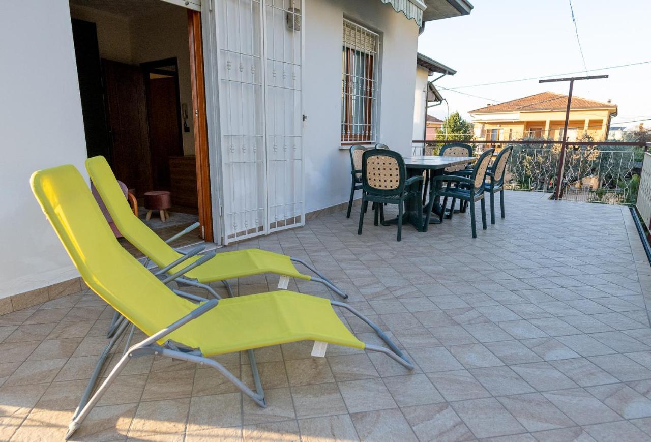 Cinzia'S Holiday Home Desenzano del Garda Exterior photo