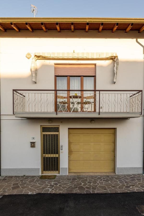 Cinzia'S Holiday Home Desenzano del Garda Exterior photo
